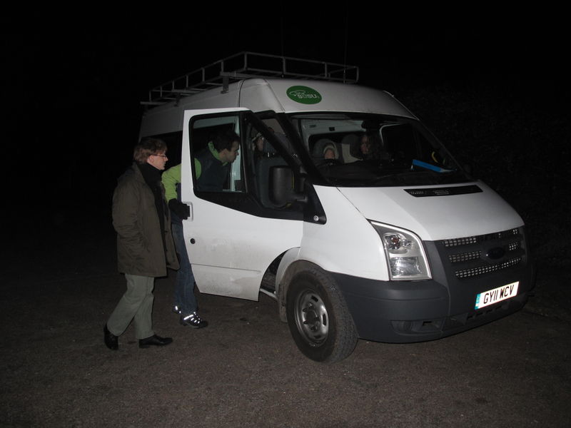 File:Feb2012outing Minibus arrived.JPG